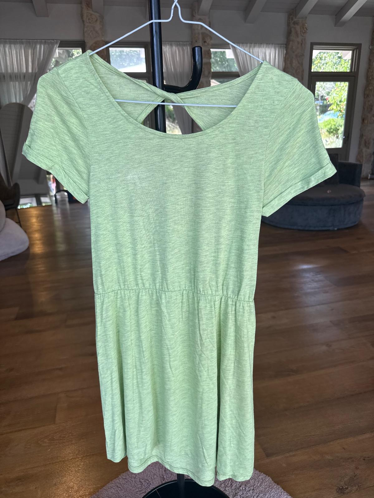שמלת קזואל ירוקה בהירה H&M