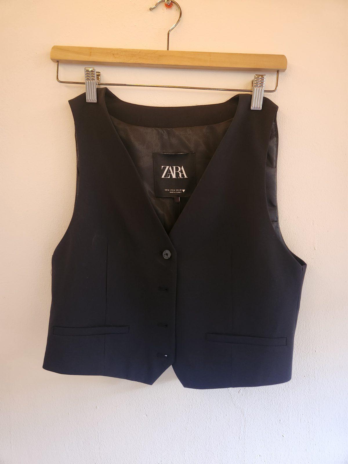 אפוד שחור Zara