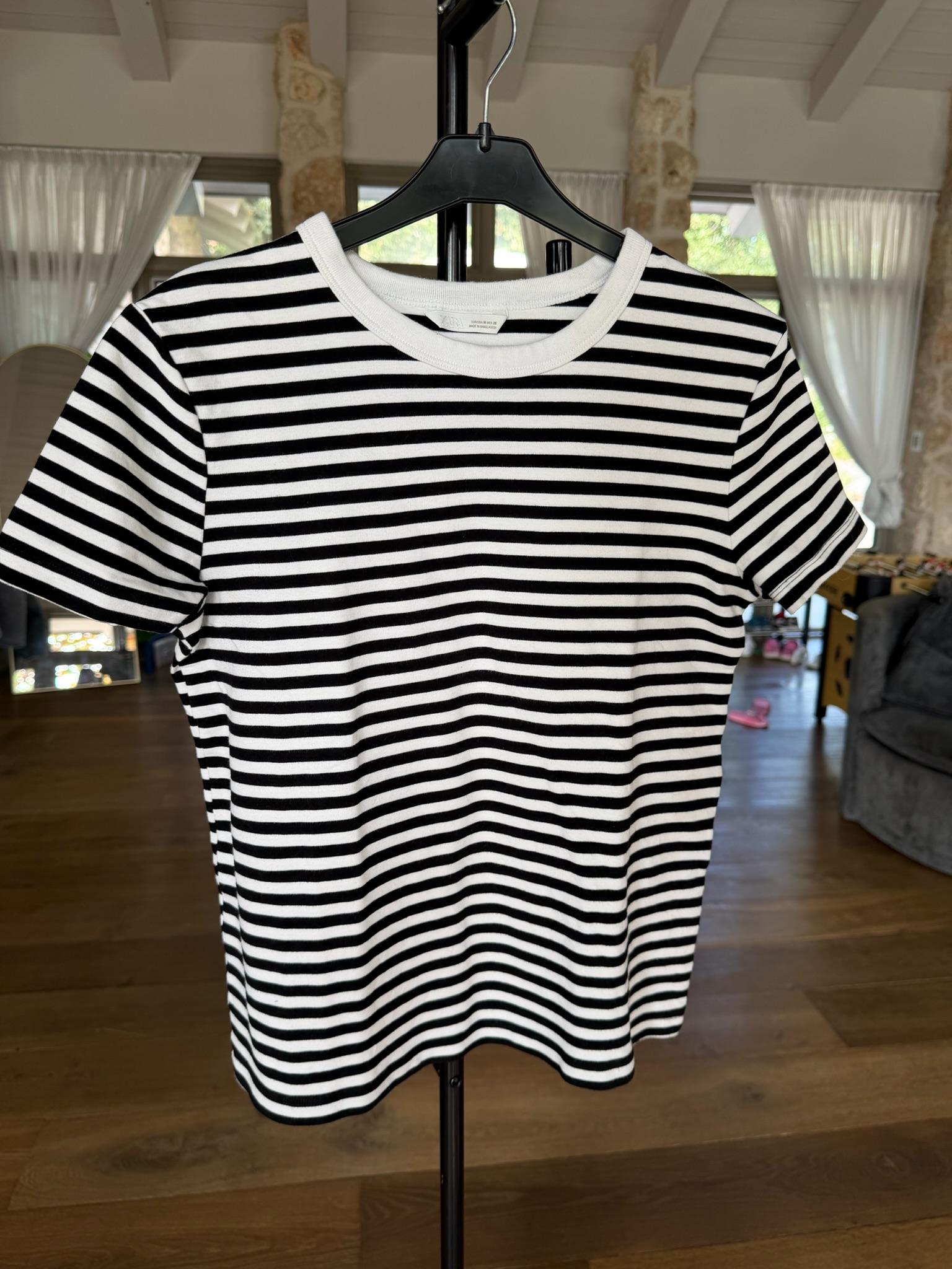 חולצת פסים שחור לבן Zara