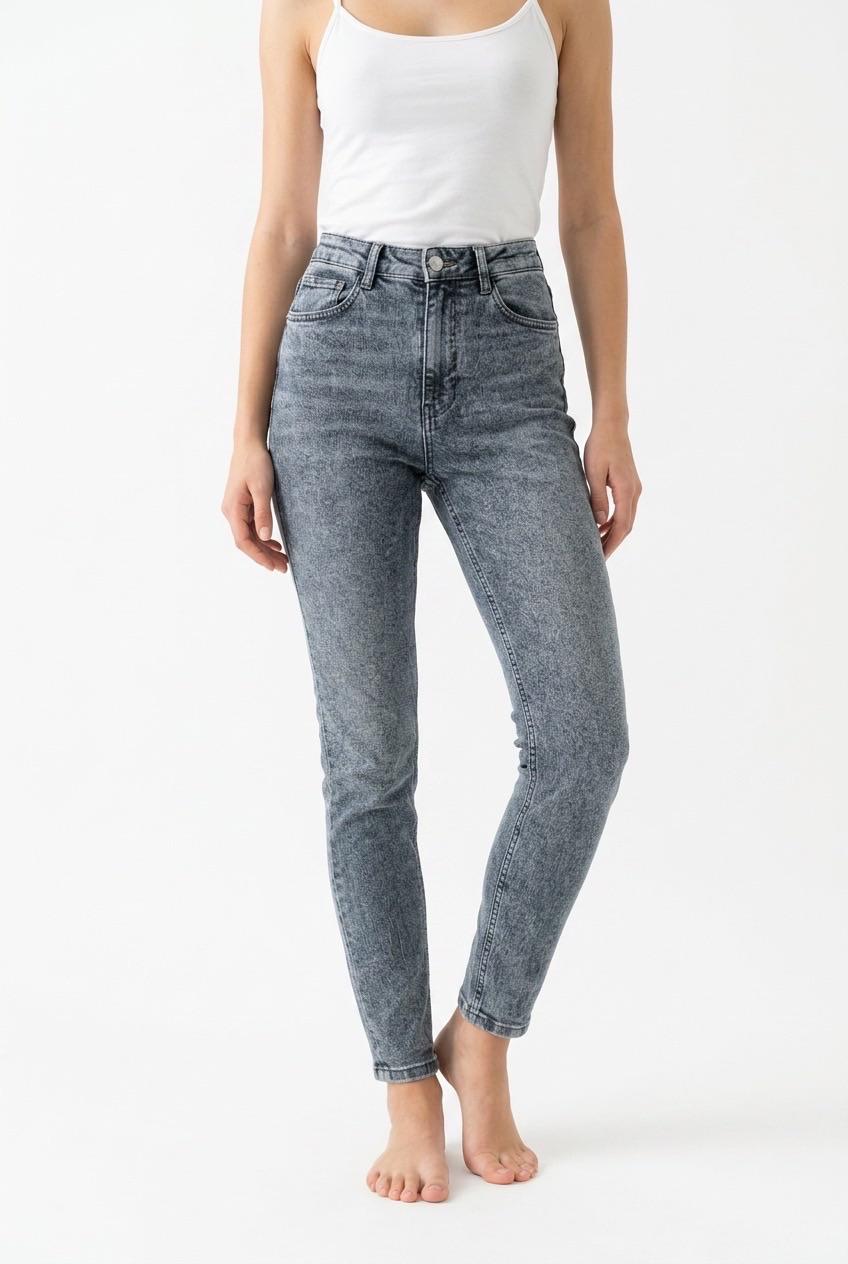 ג'ינס Zara בגזרה ישרה