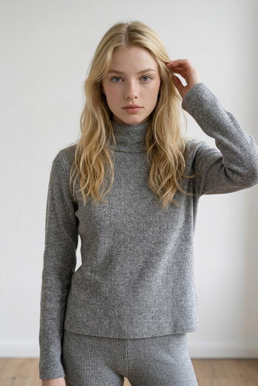 סוודר גולף אפור Zara