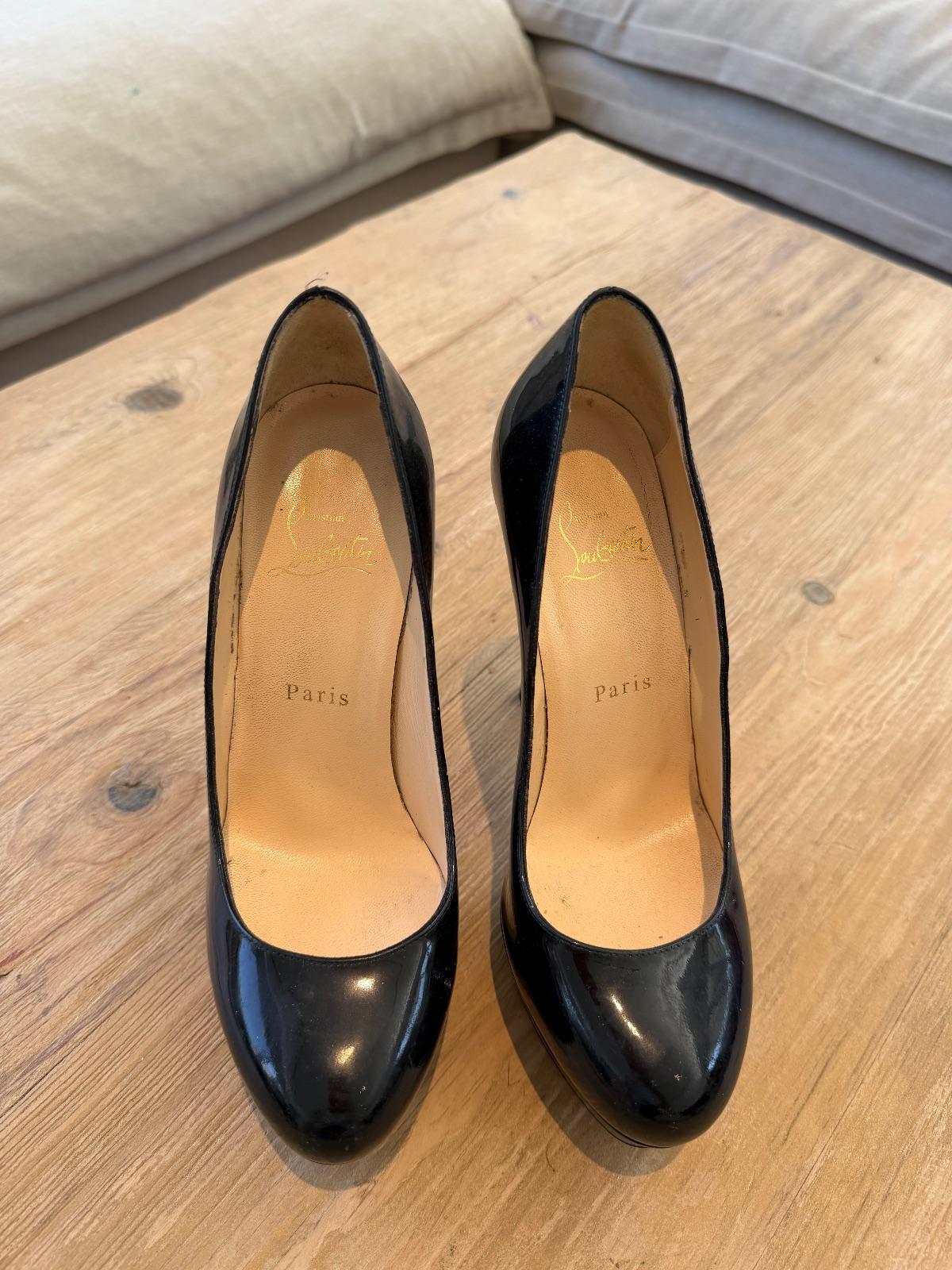 נעלי עקב שחורות Christian Louboutin