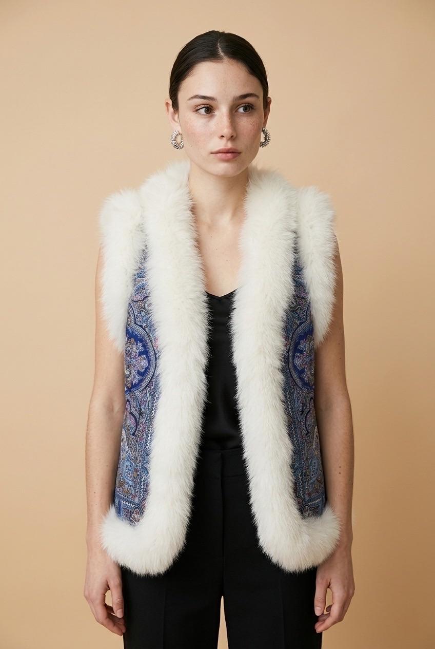אפוד פרוותי עם דוגמת פייזלי - קרם ונייבי של zadig&voltaire
