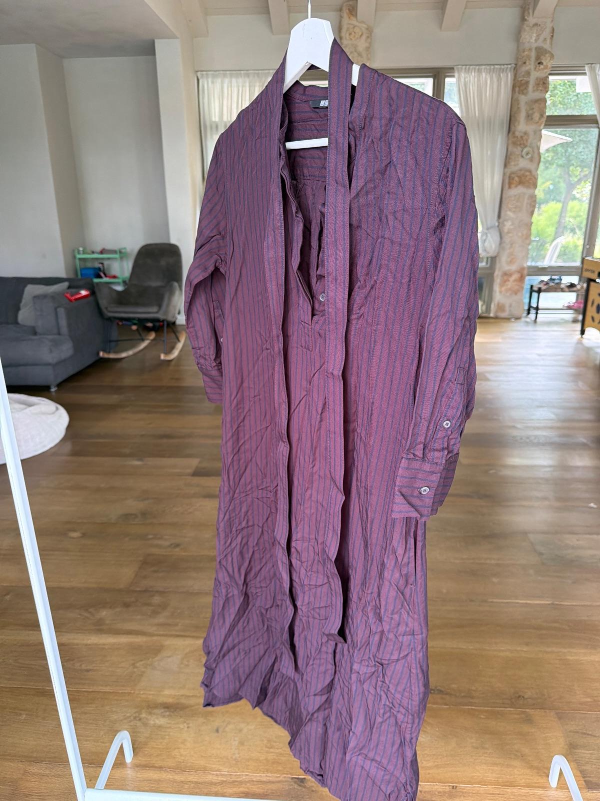 שמלה בורדו UNIQLO