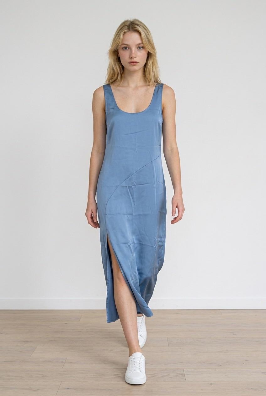 שמלת מידי כחולה Zara