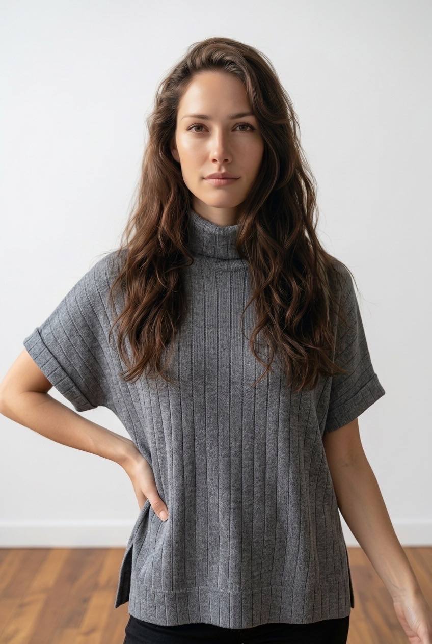 חולצת טרטלנק אפורה Zara