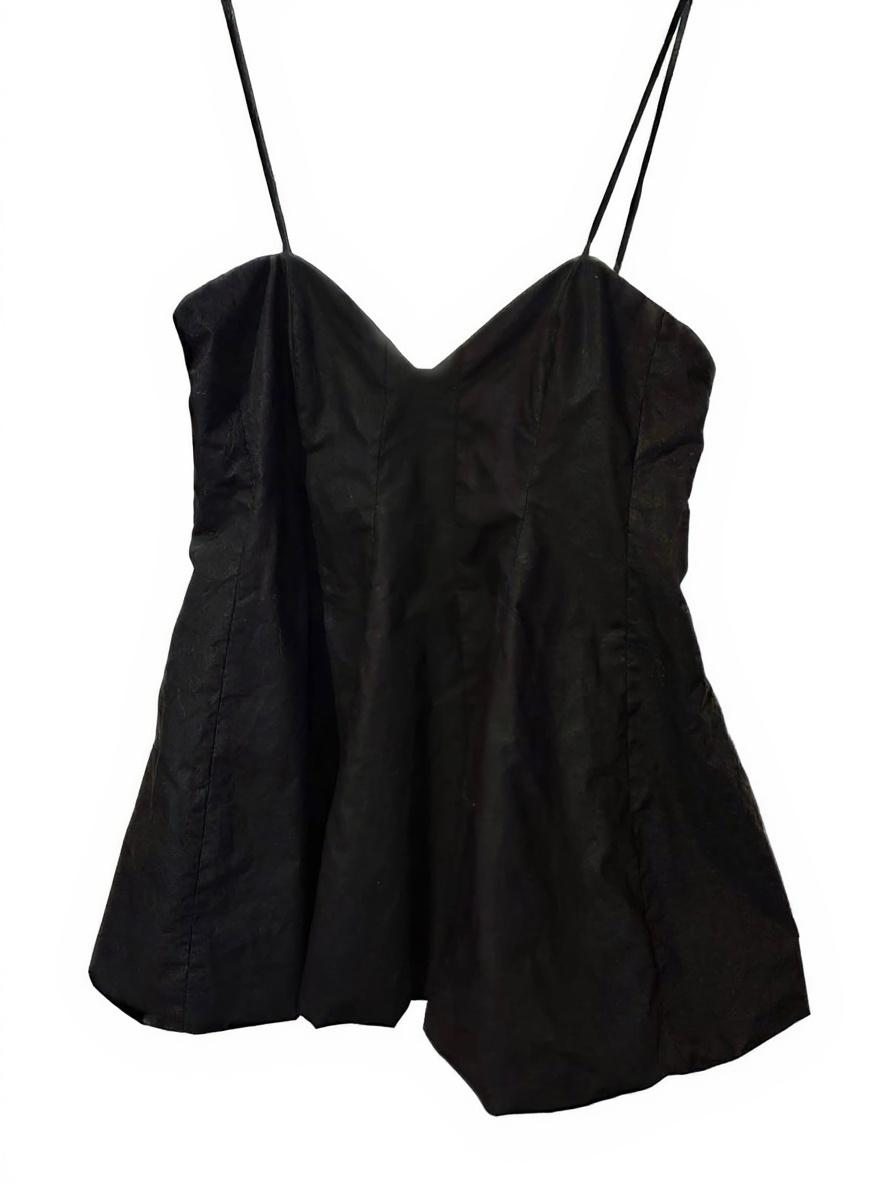 חולצת קמיזול שחורה עם כתפיות דקות ZARA