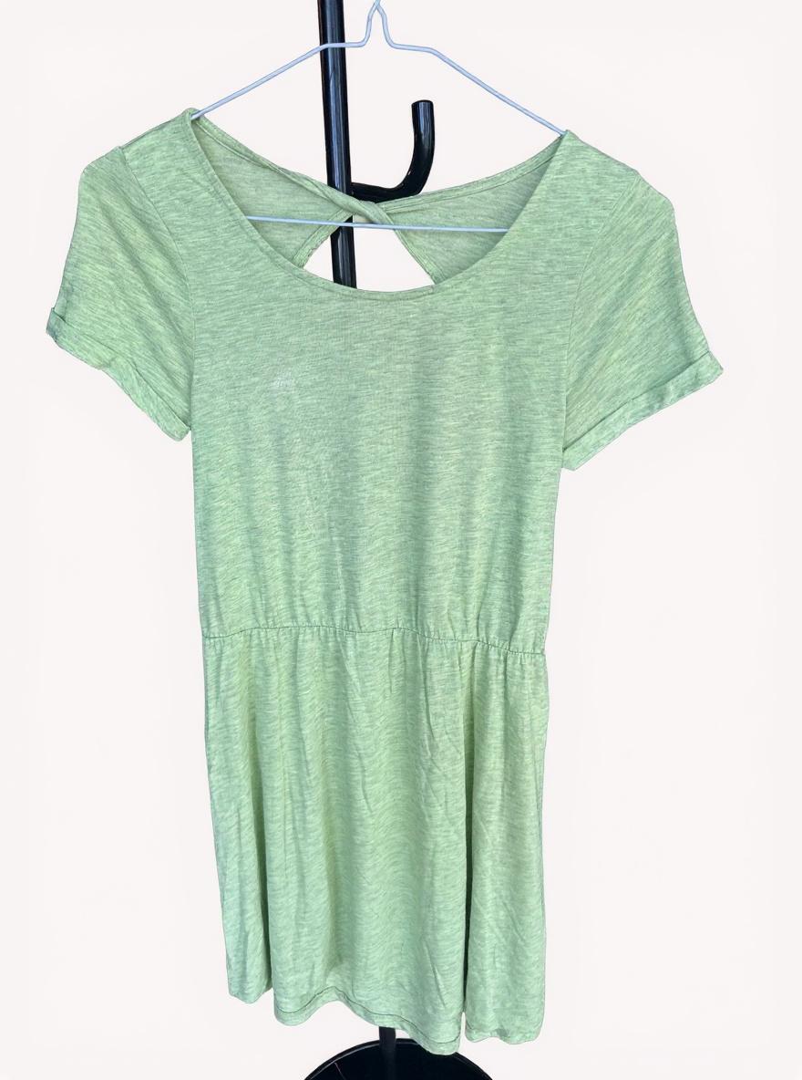 שמלת קזואל ירוקה בהירה H&M