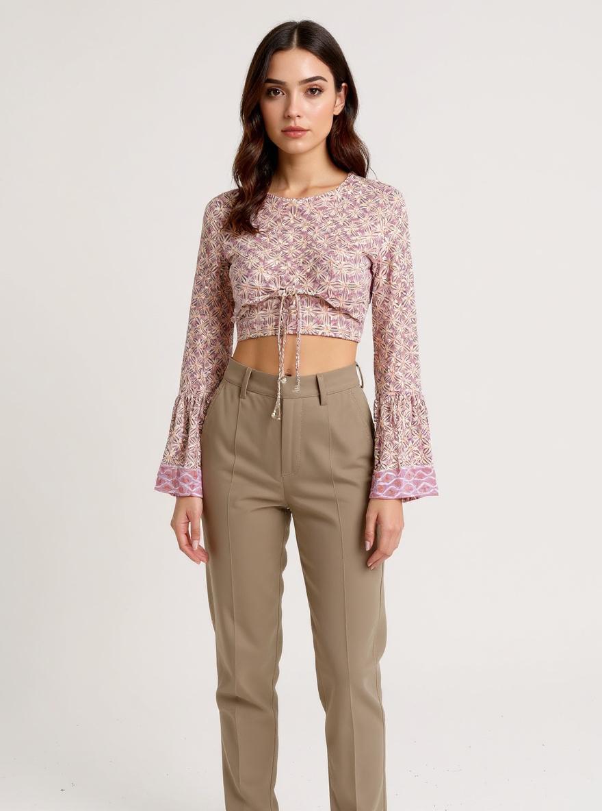 חולצת קרופ בהדפס גיאומטרי Pull & Bear